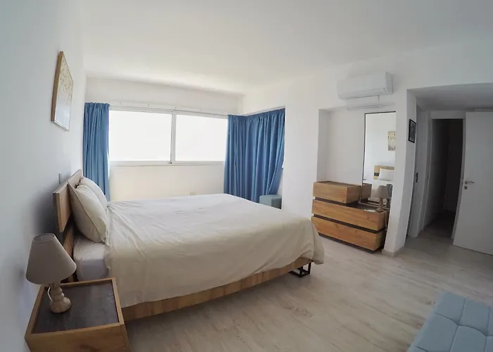 Appartement Stunning Top-floor Beachfront Larnaca