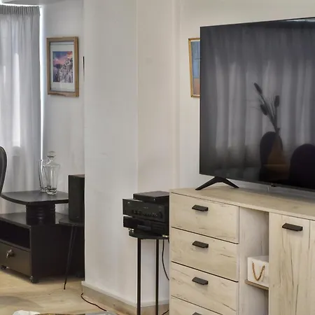 Apartment Stunning Top-floor Beachfront