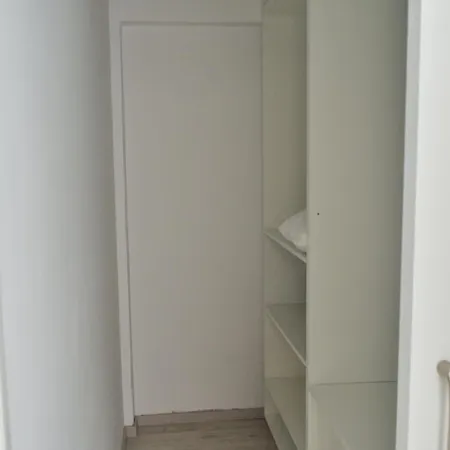 Stunning Top-floor Beachfront